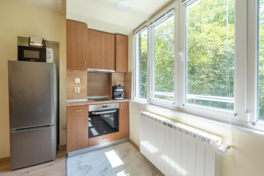 Top Location, Brand New 3 Bdrm Apt & Free Parking Sofia Exterior photo