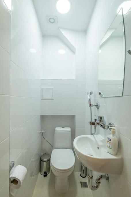Top Location, Brand New 3 Bdrm Apt & Free Parking Sofia Exterior photo